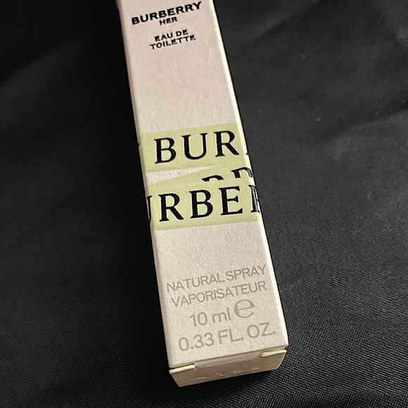 🌸BURBERRY - ‘Her’ (Eau de Toilette) Women’s Perfume Spray - NEW IN BOX - Picture 5 of 16